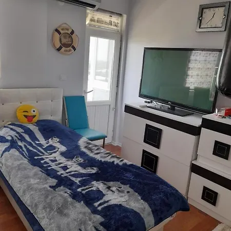 Apartment Lara Holiday
